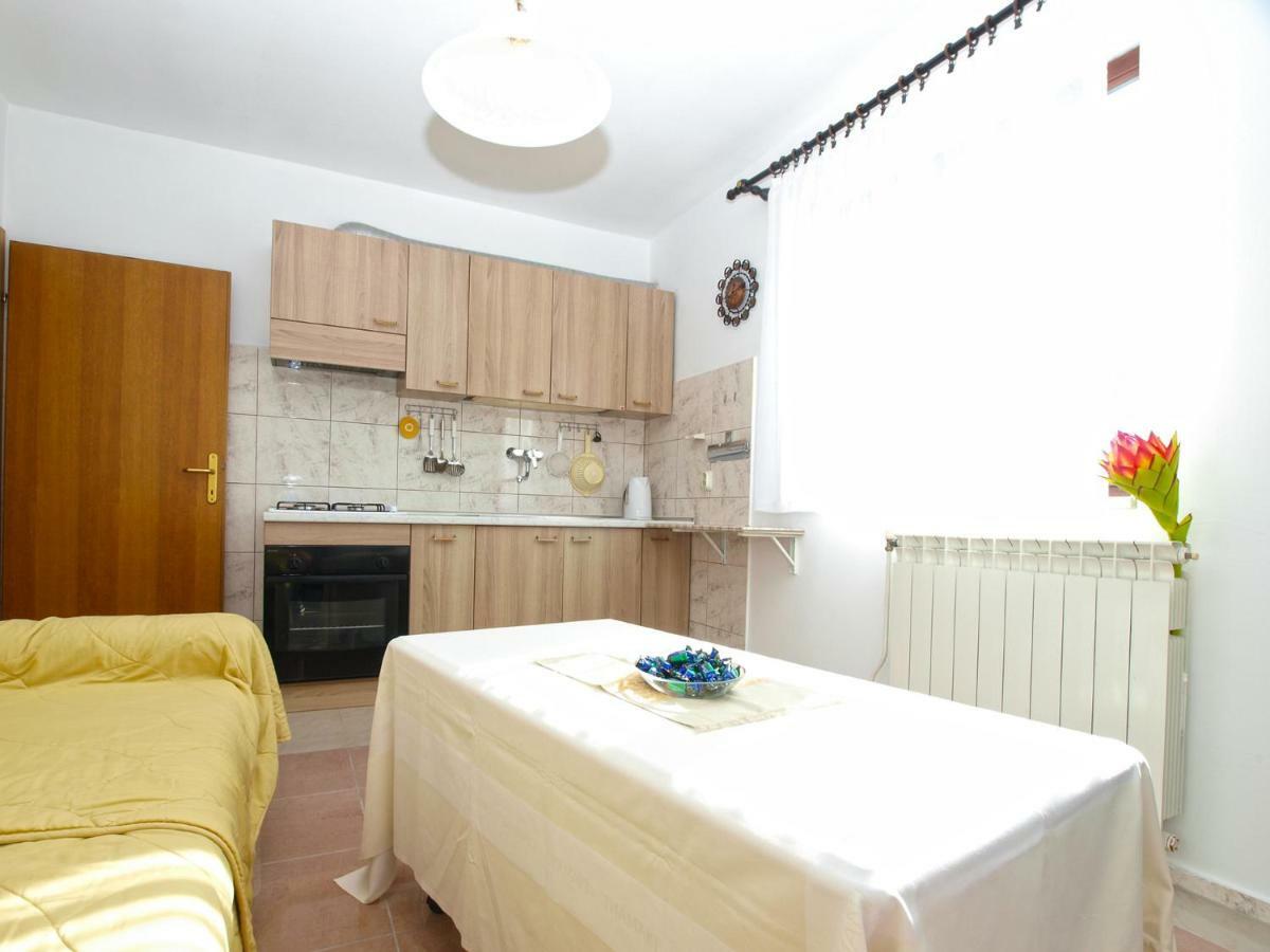 Apartment Boris 1965