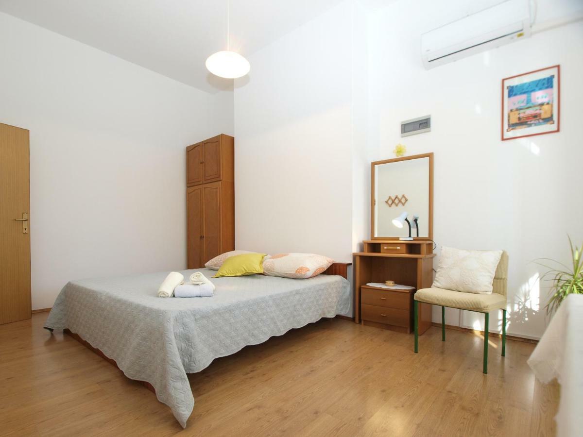 Boris 1965 Apartment Pula
